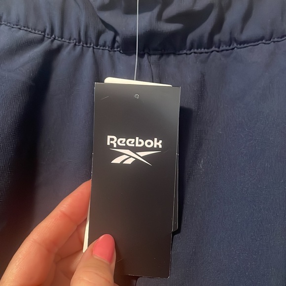 Reebok Shorts - Picture 2 of 15